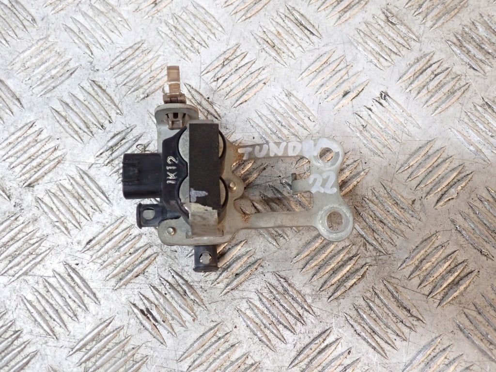 Vacuum Valve Toyota Tundra Hybrid 3.4 3.5 Limited 22-