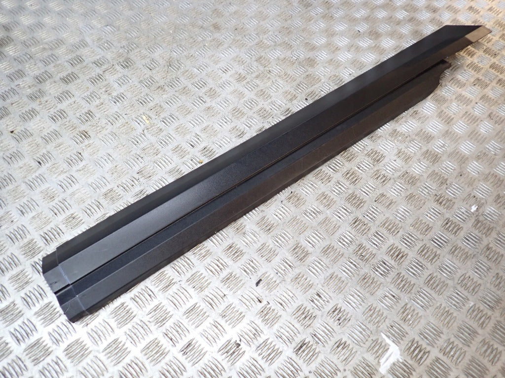 Front Right Sill Protector Trim, Front Right, 2021 Cadillac Escalade ESV