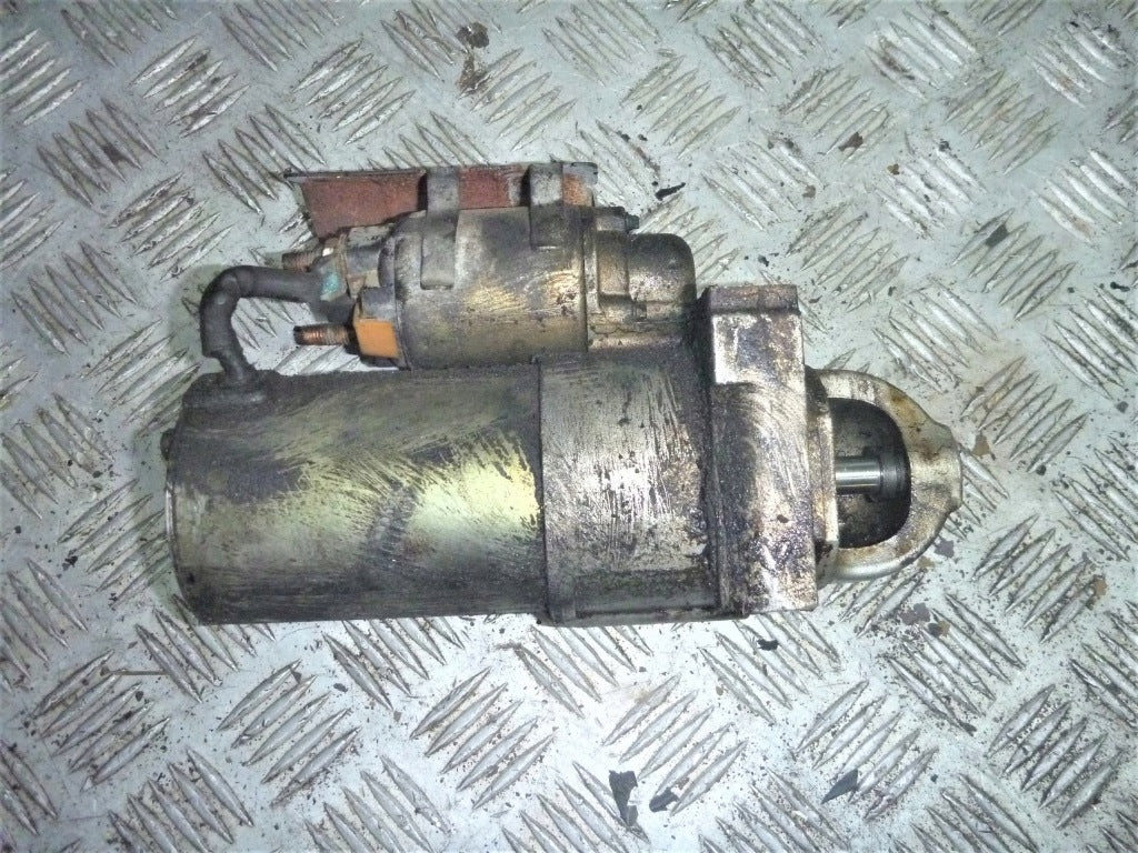 Rozrusznik Hummer H2 6.0 2005