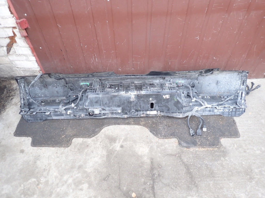 Zderzak Tylny Czarny KPL. Czujniki Wiązka PDC Toyota Tundra 2022-