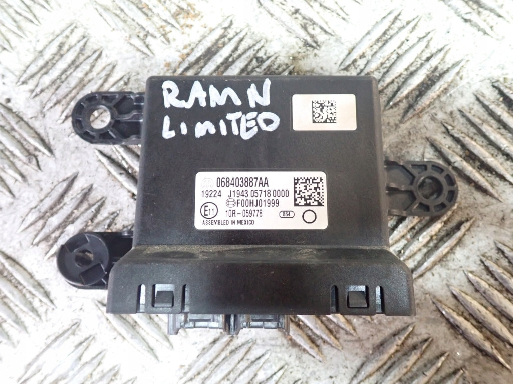 Dodge RAM V PDC Module 2019-
