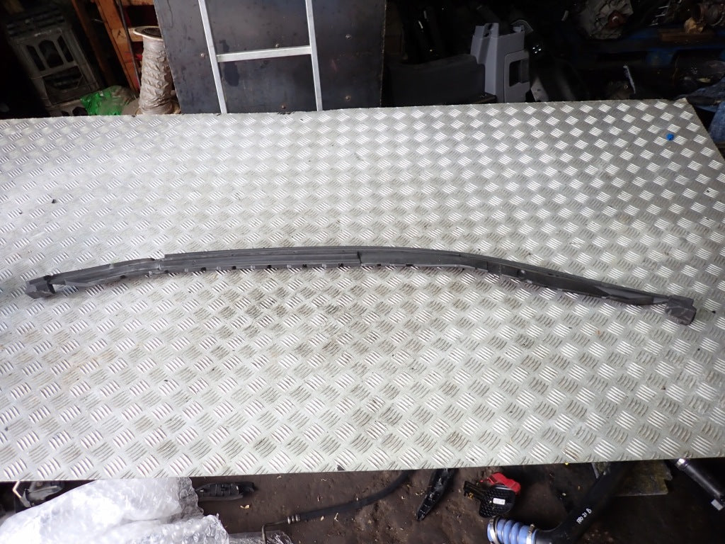 Ford F150 2021 Windshield Seal