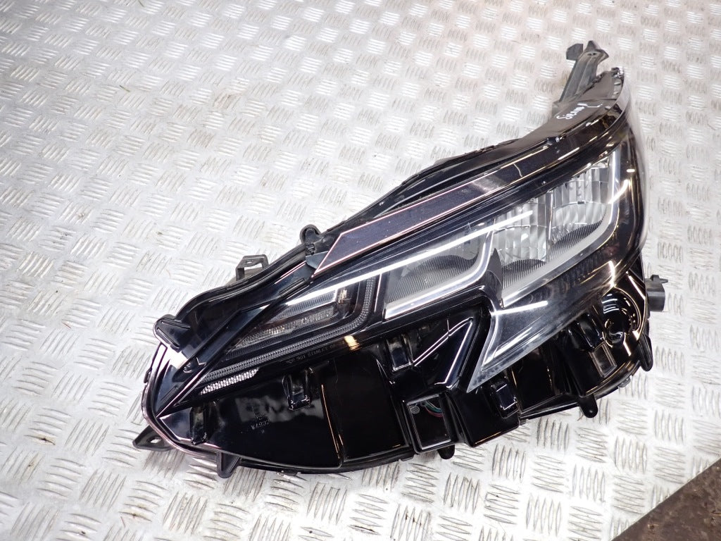 Left Front LED Lamp Set Toyota Sienna XL40 2021