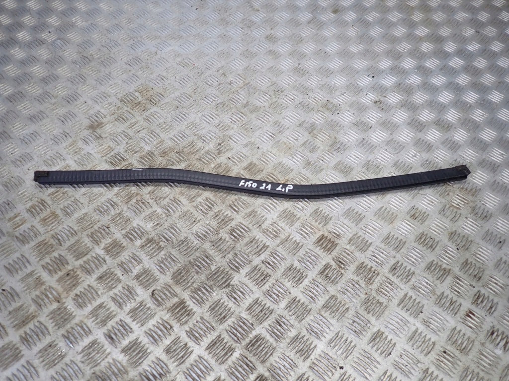 Uszczelka Szyby Drzwi Ford F150 2021-
