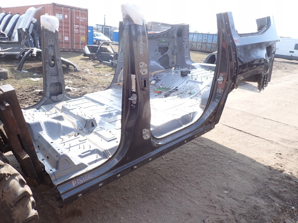 Center Pillar Left Side Sill Jeep Wagoneer Grand WS 5.7 4x4 2022-