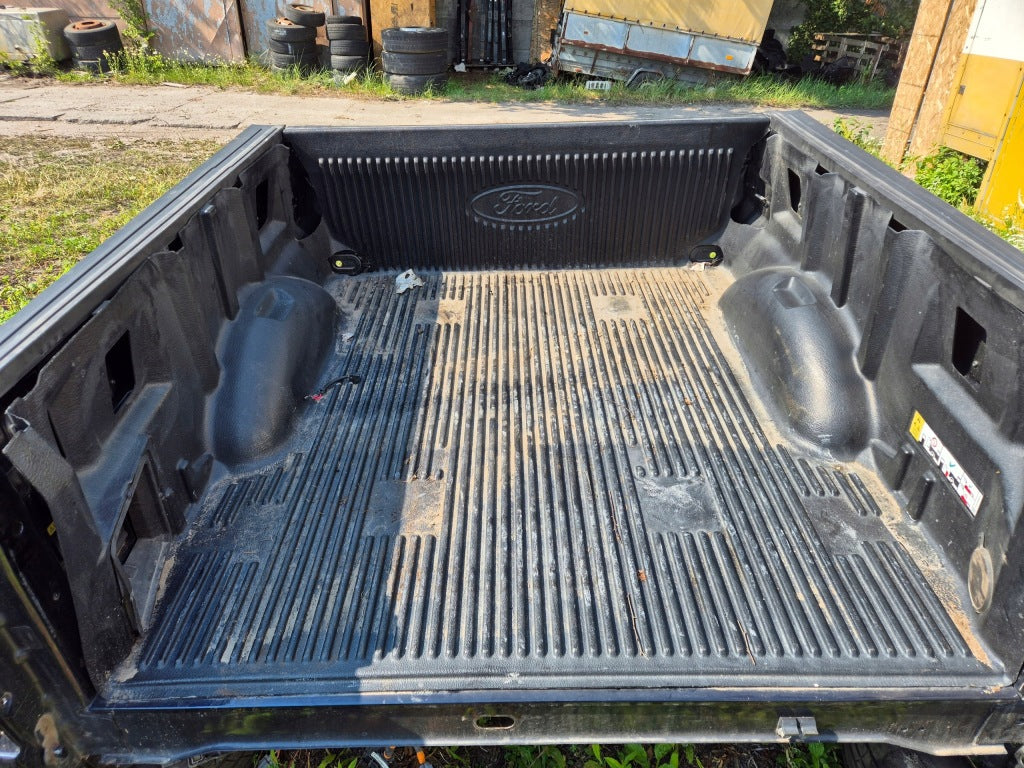 Kuweta Wanna Wygłuszenie Paki Ford F150 Crew Cab Krótka 5.5 ft 2021-