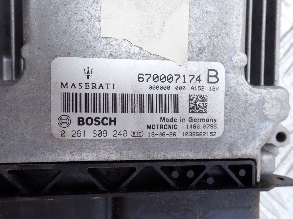 Komputer Silnika Maserati Quattroporte GTS 3.8 13-