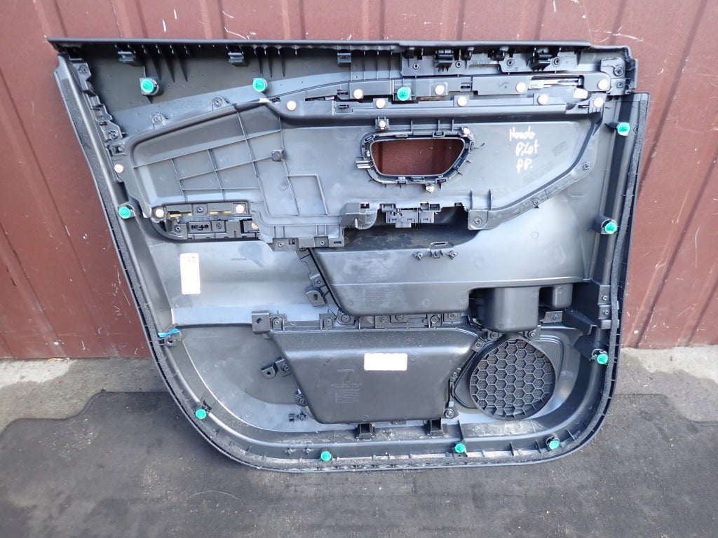Right Passenger Door Panel Honda Pilot 4 YG2 2023-