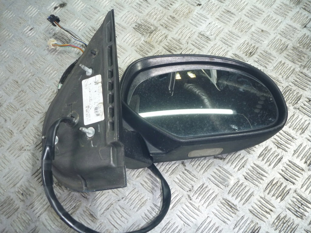 Right Mirror 15 PIN Yukon Suburban Escalade 2007