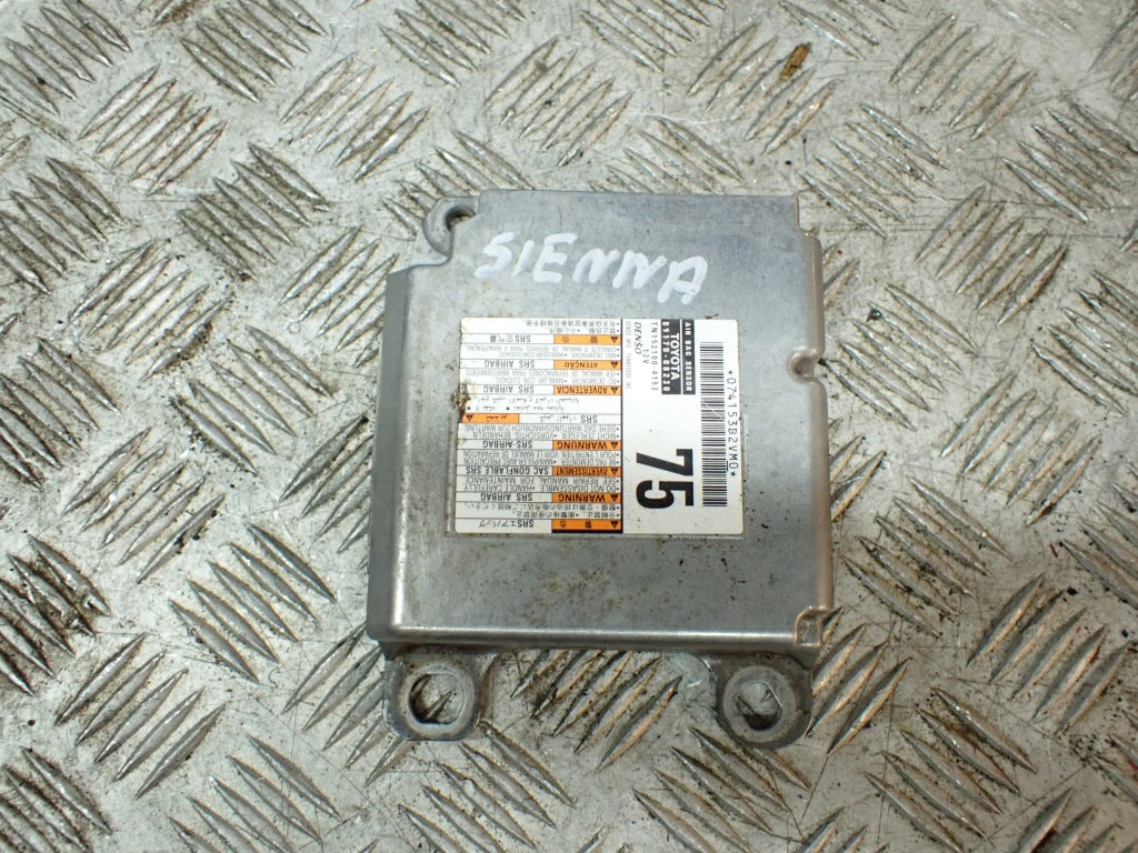 Sensor Moduł Sterownik Poduszek Pasów Toyota Sienna XL40 2021-