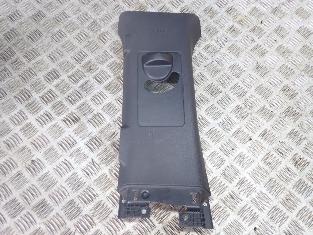 Upper Left B-pillar Trim, Ford Expedition 2020