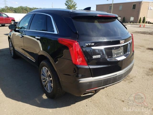 Left Center Pillar Sill Cadillac XT5 2017