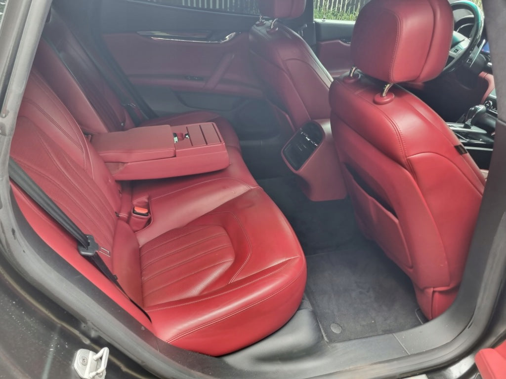 Tapicerka Kpl. Fotele Boczki Maserati Quattroporte 2015