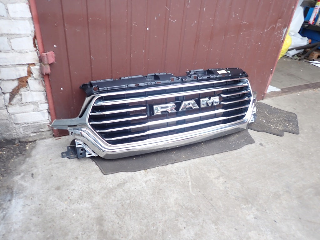 Dodge Atrapa Grill Chrome Limited Long Horn Dodge Ram V 1500 19-