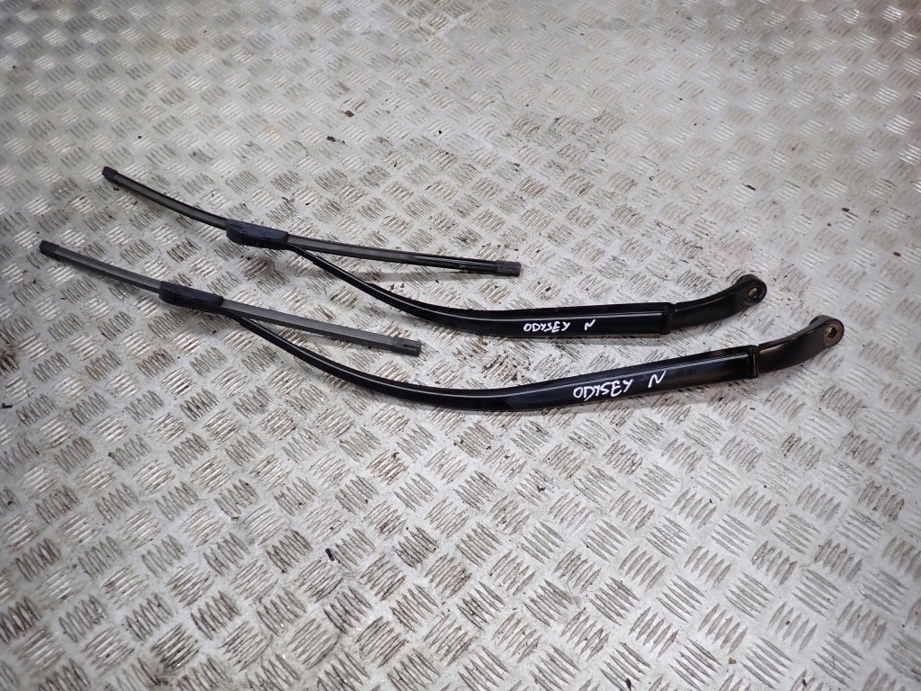 Wiper Blades Pair Arms Honda Odyssey Elite 3.5 2018