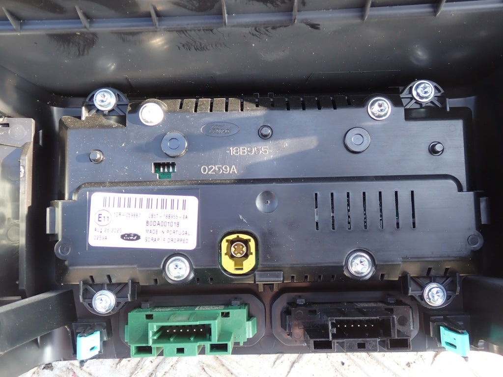 Display Monitor LCD Panel Ford Explorer 2020-