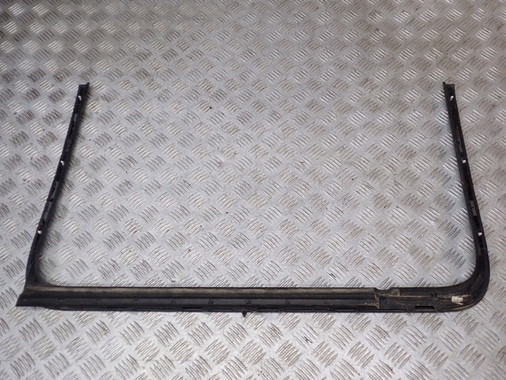 Listwa Drzwi Prawy Tył Prawa Tylna Jeep Wagoneer Grand Wagoneer WS 22