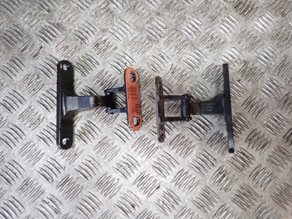 Tailgate Hinges Pair Chevrolet Corvette C8 Coupe Targa 2020-