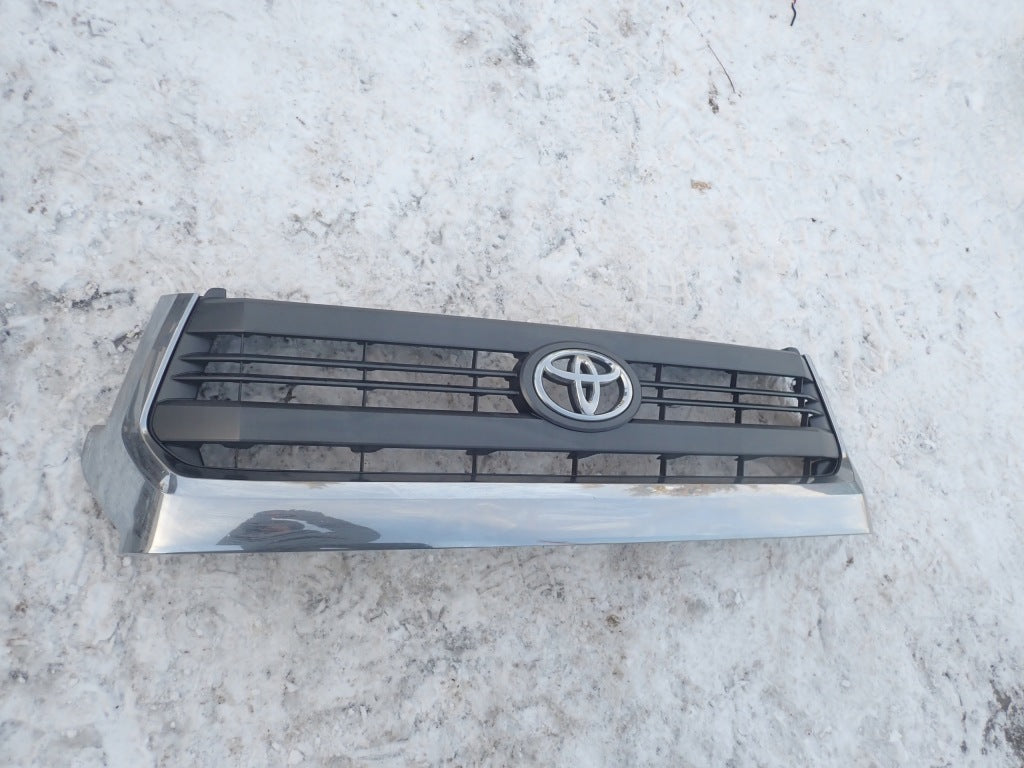 Radiator Grille Toyota Tundra II 2014-