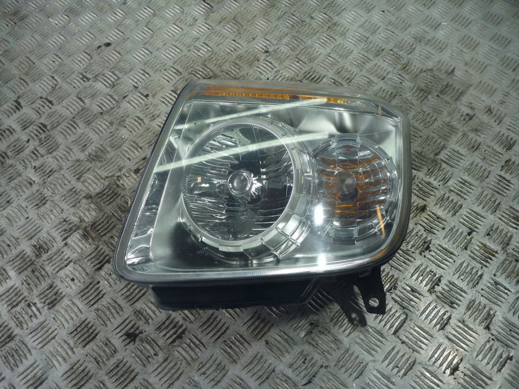 Right Front Headlight Lamp GMC Yukon 06-