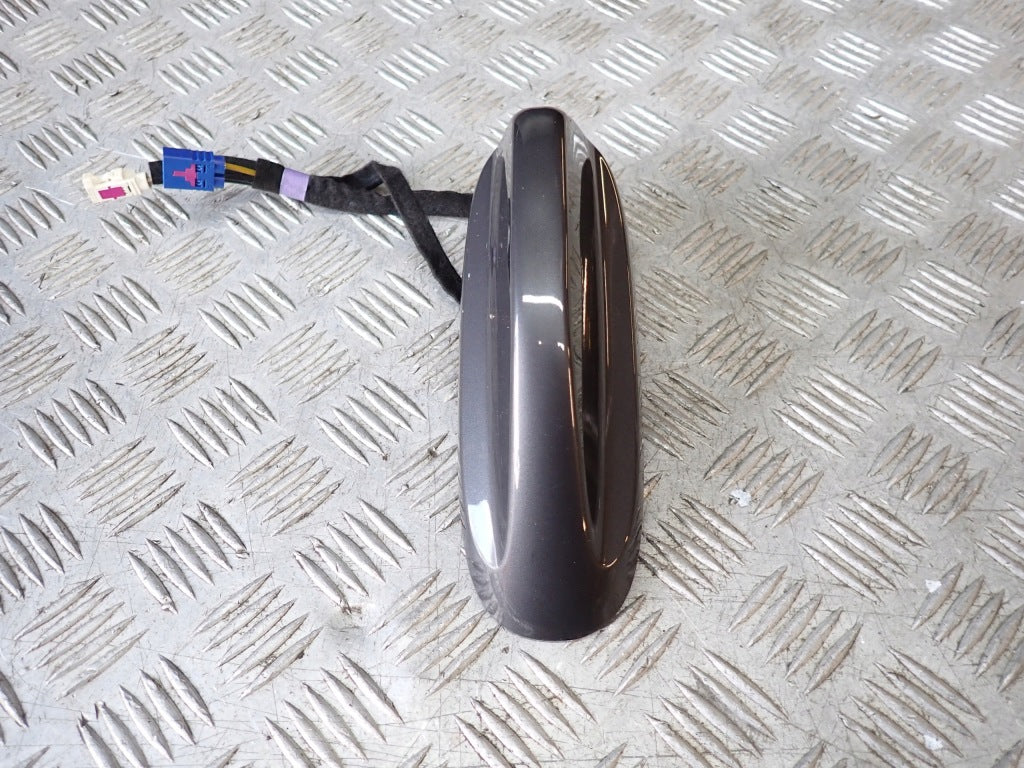 Antena Dachowa GPS Rekinek Jeep Wagoneer Grand Wagoneer WS 22-