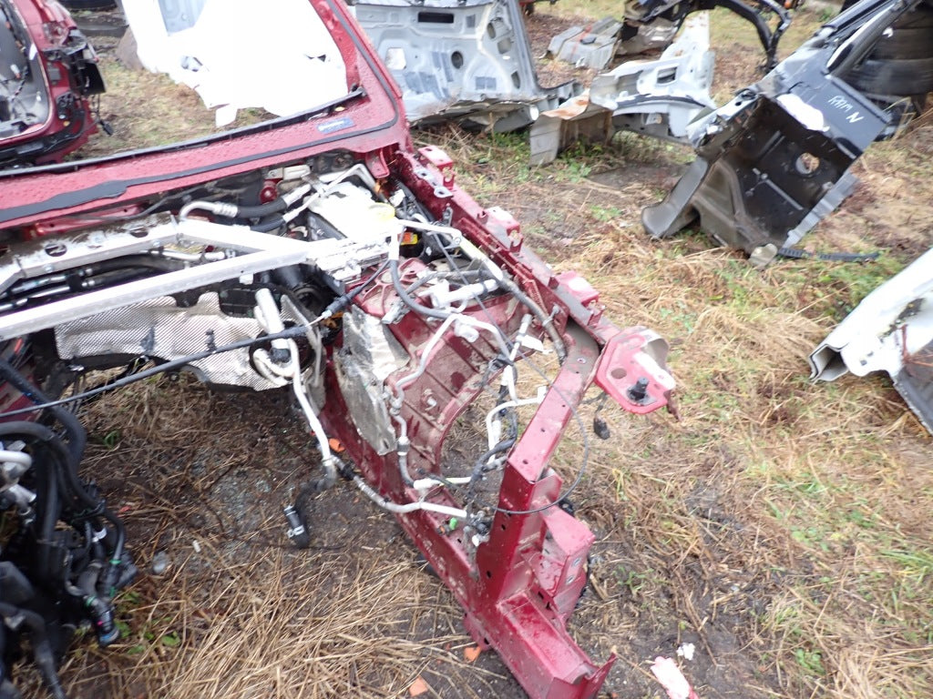 Podłużnica Lewa Przednia Ćwiartka Słupek Przedni Jeep Grand Cherokee WL 21-