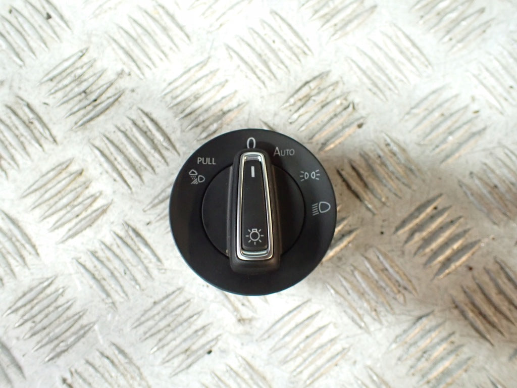 VW Atlas Cross Sport R-line 2022 Headlight Switch Panel