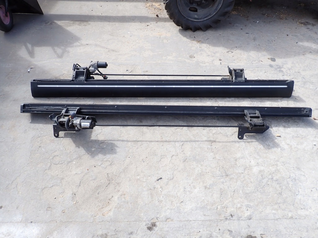 Stopnie Progi PARA Cadillac Escalade Chevrolet Suburban GMC Yukon 2021-