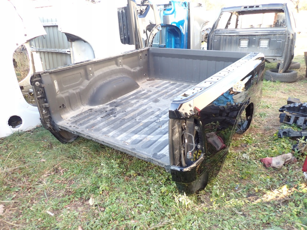 Długa Paka Wersja pod Listwy 6.4FT Dodge Ram V 1500 19-