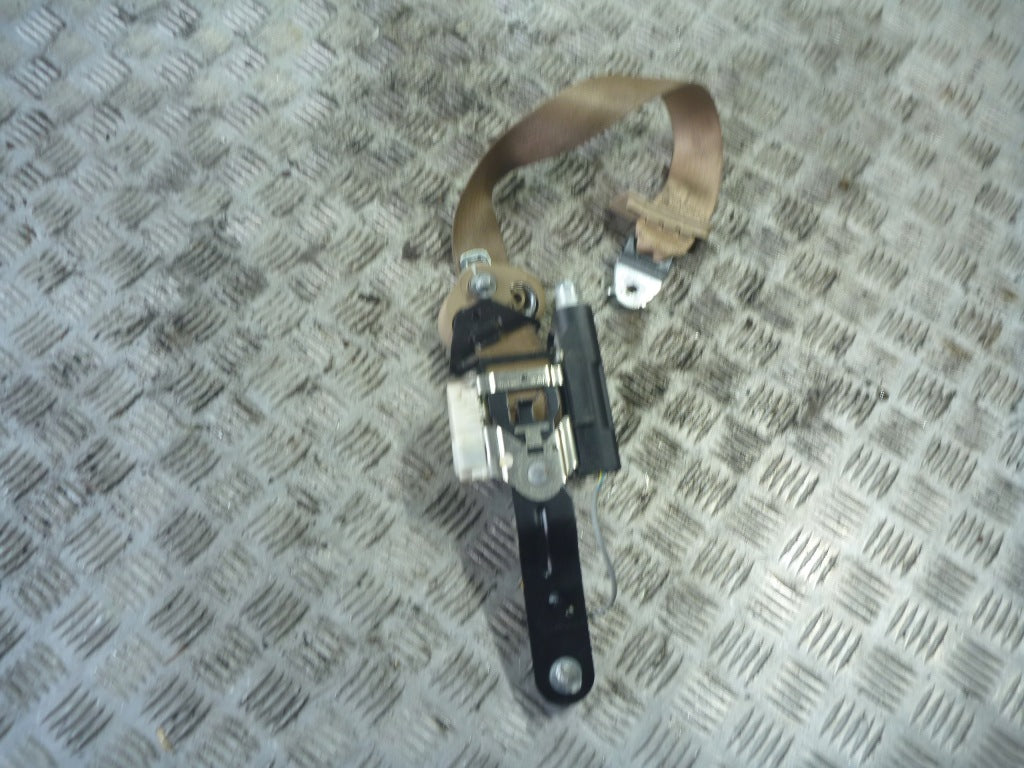Seat Belt Pretensioner Seat Belts Yukon Escalade Suburban 07-