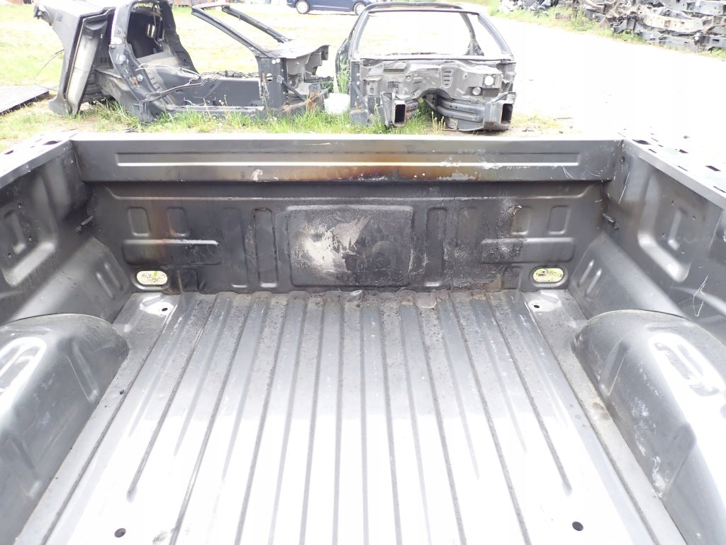 Paka Tylna Buda Tył Kpl. Bok Paki 5.5 ft Ford F150 Crew Cab 2025